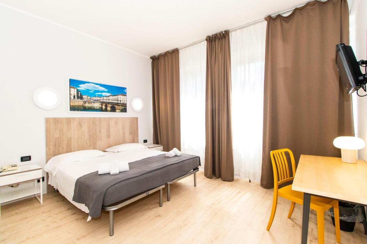 Hotel Cristallo Torino Esterno foto