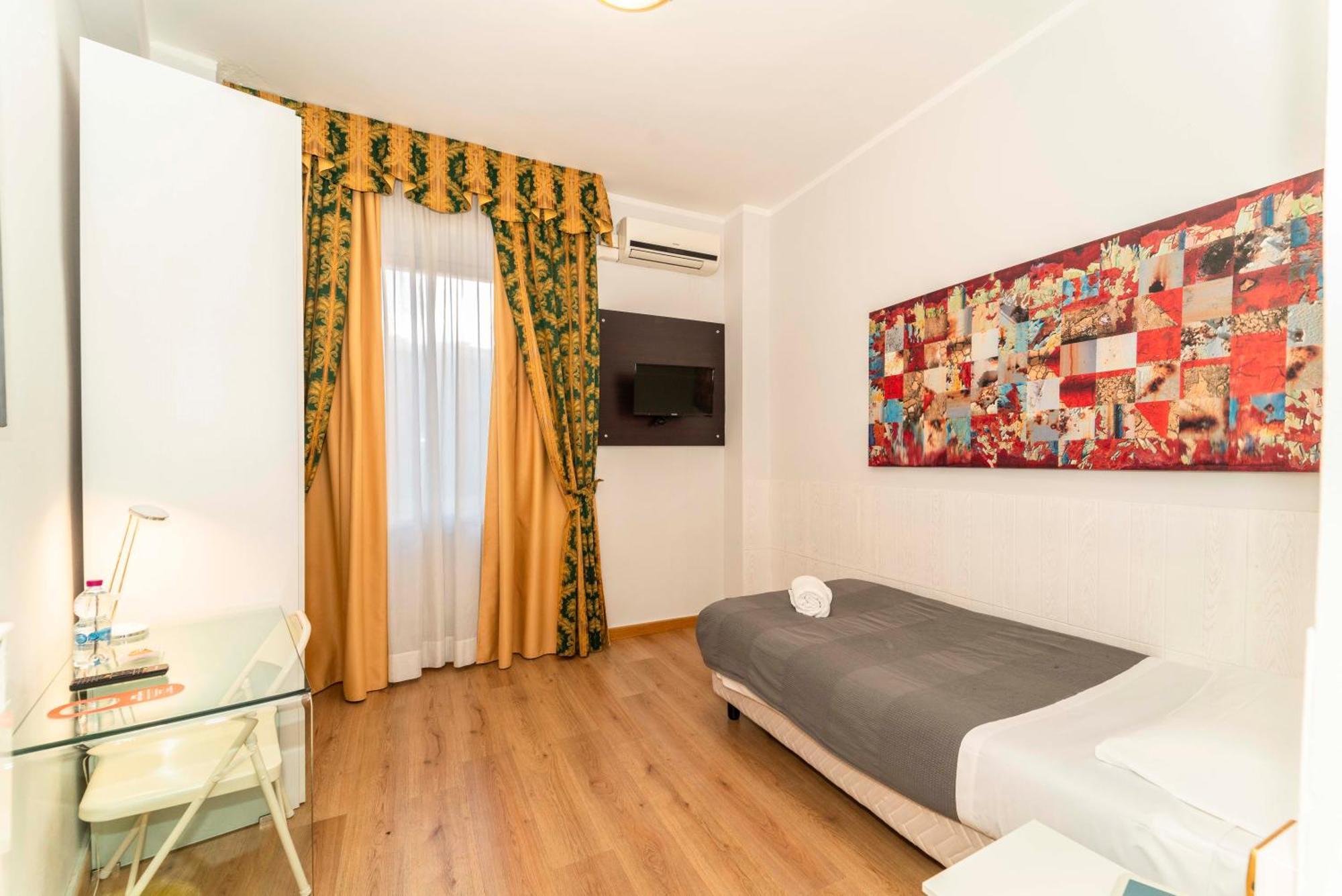 Hotel Cristallo Torino Esterno foto