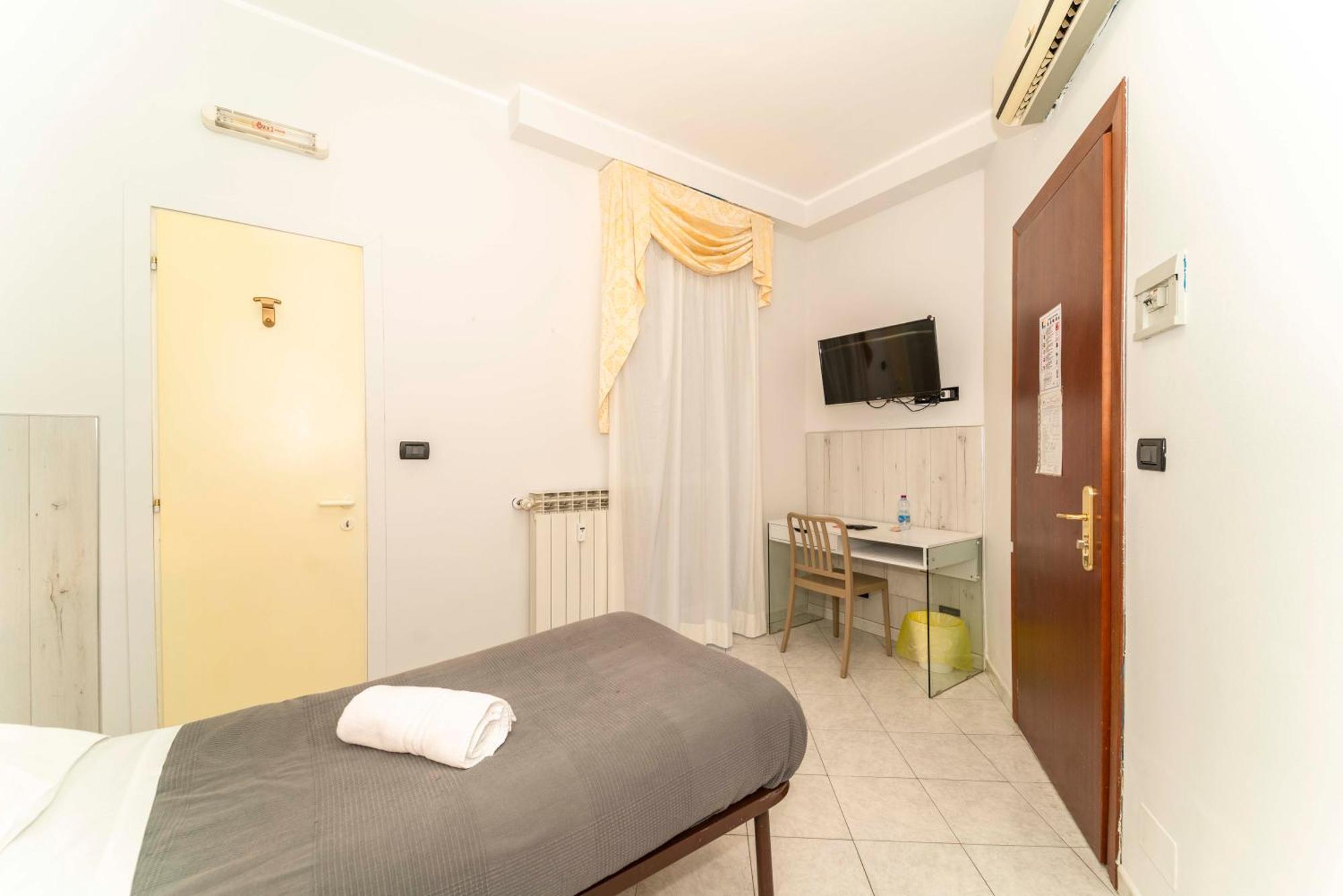 Hotel Cristallo Torino Esterno foto